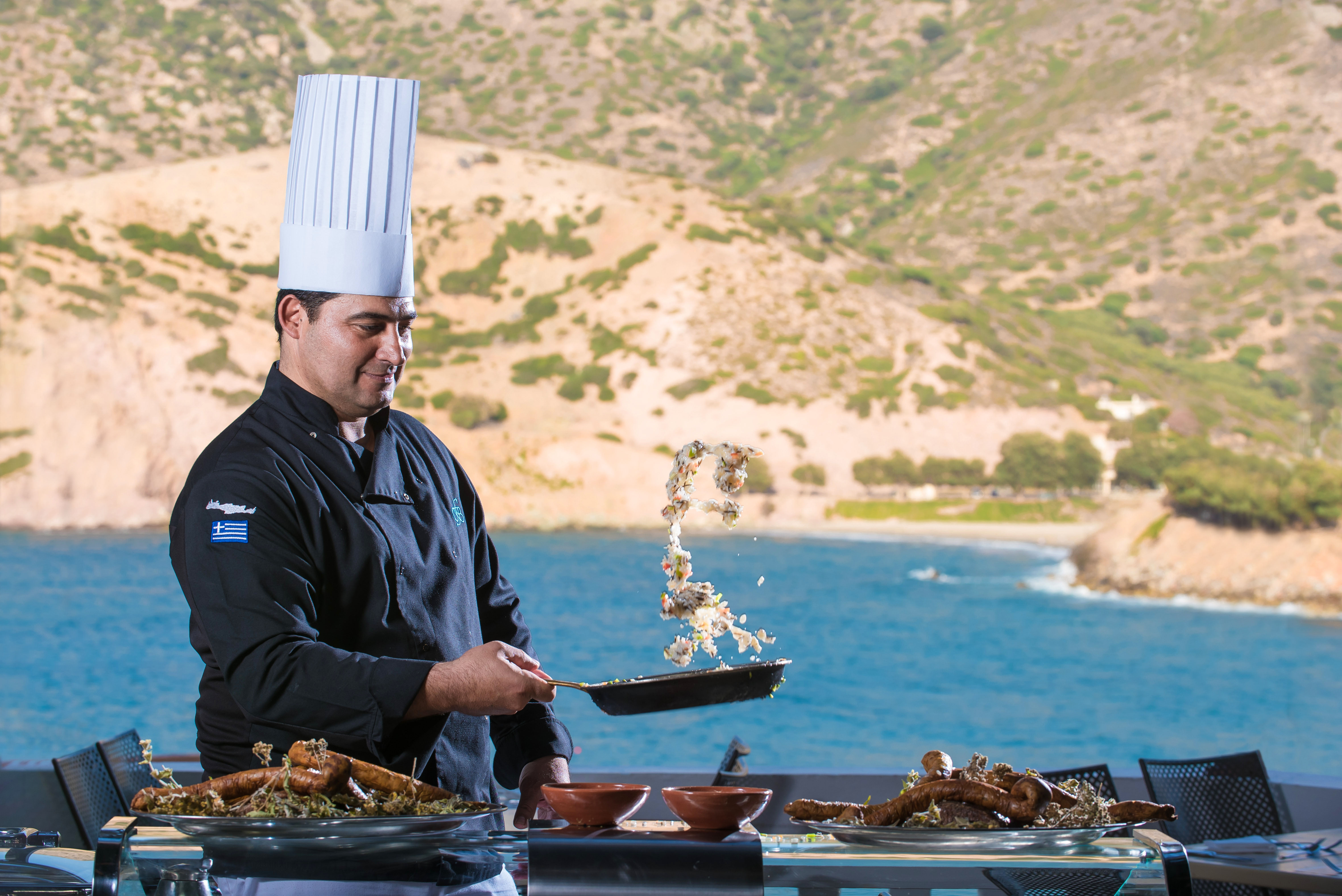 DINNER FOR TWO BY THE SEA