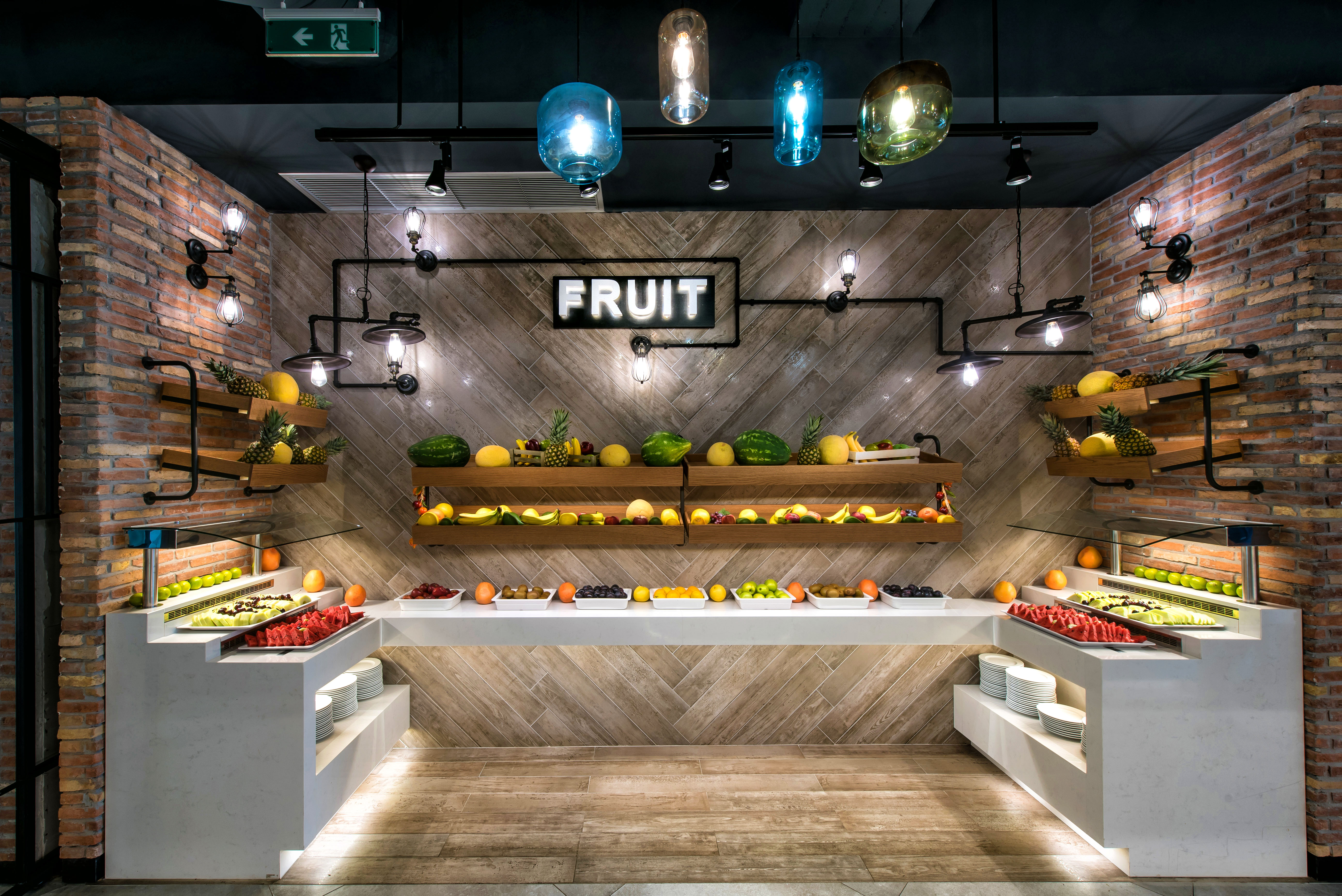 «F» ALL DAY RESTAURANT