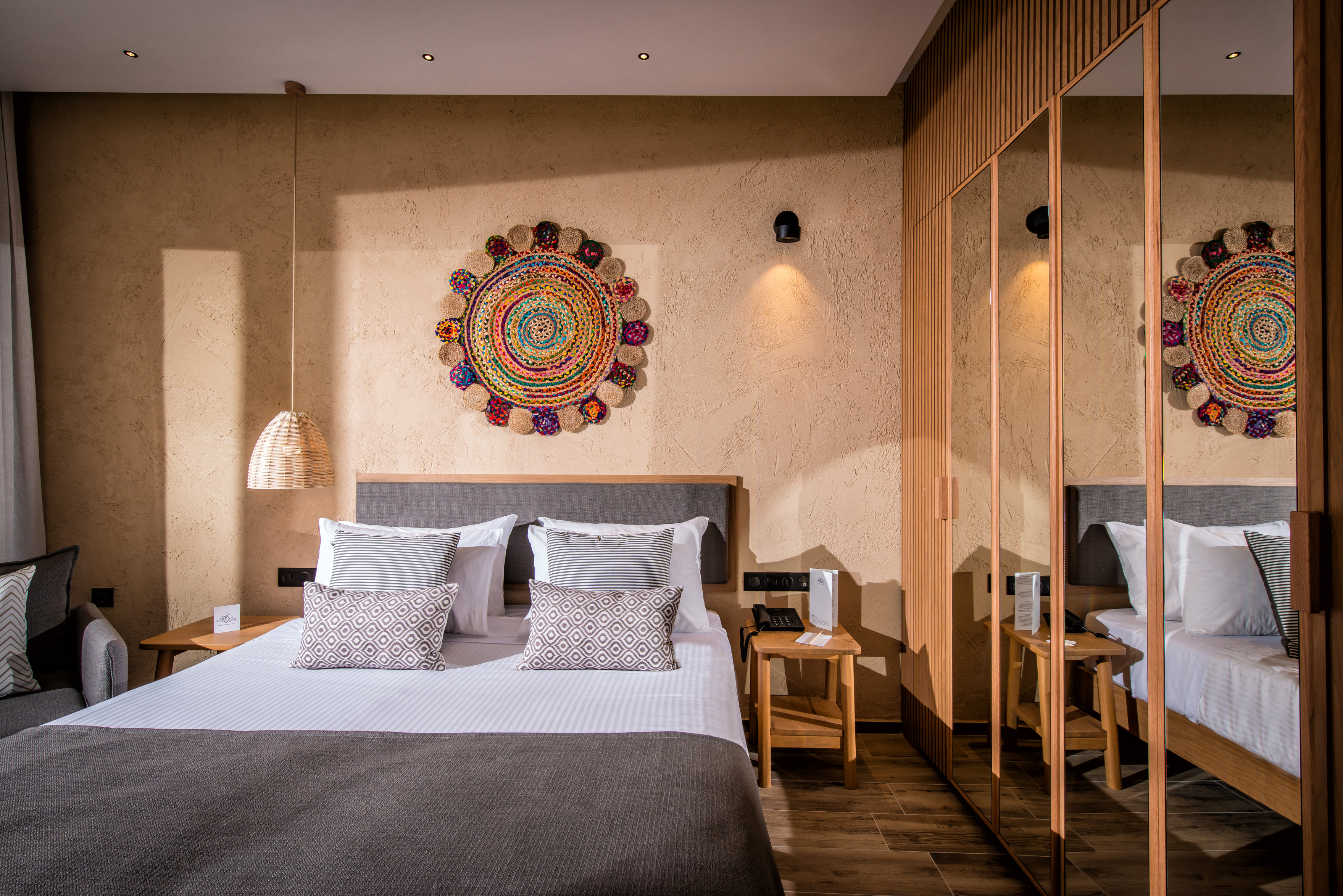 ΔΙΚΛΙΝΟ ΔΩΜΑΤΙΟ “ELEGANT”