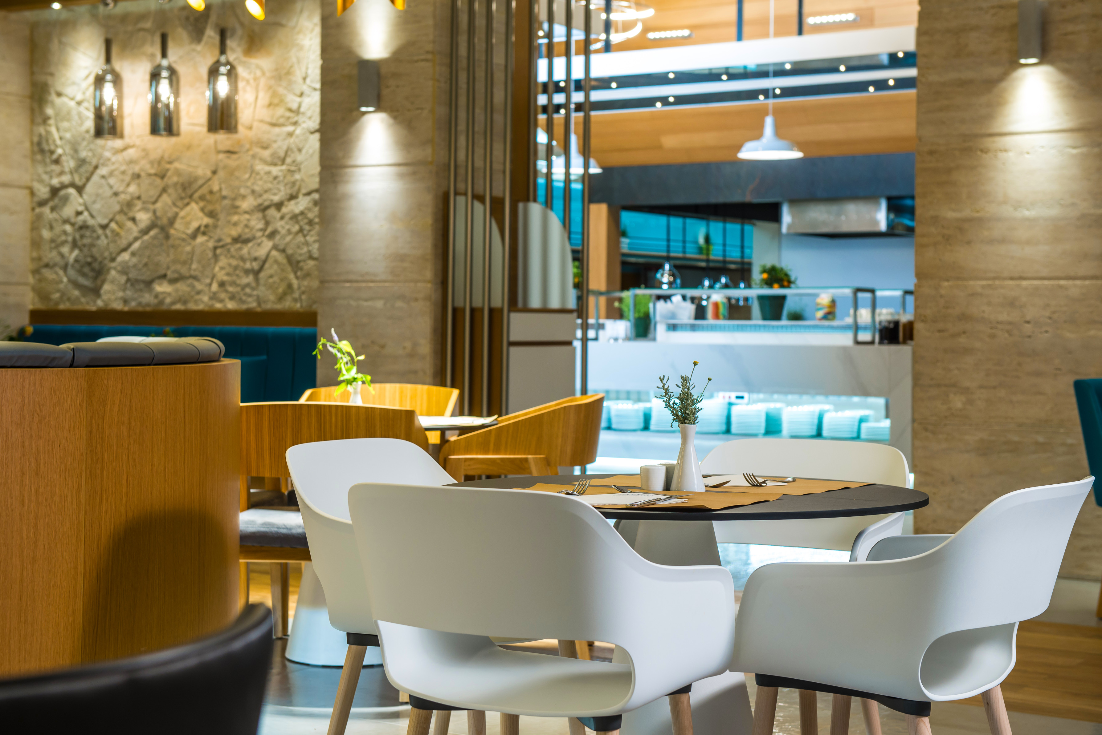 ΚΕΝΤΡΙΚΟ ΕΣΤΙΑΤΟΡΙΟ "ΒΑΣΙΛΙΚΟΣ"