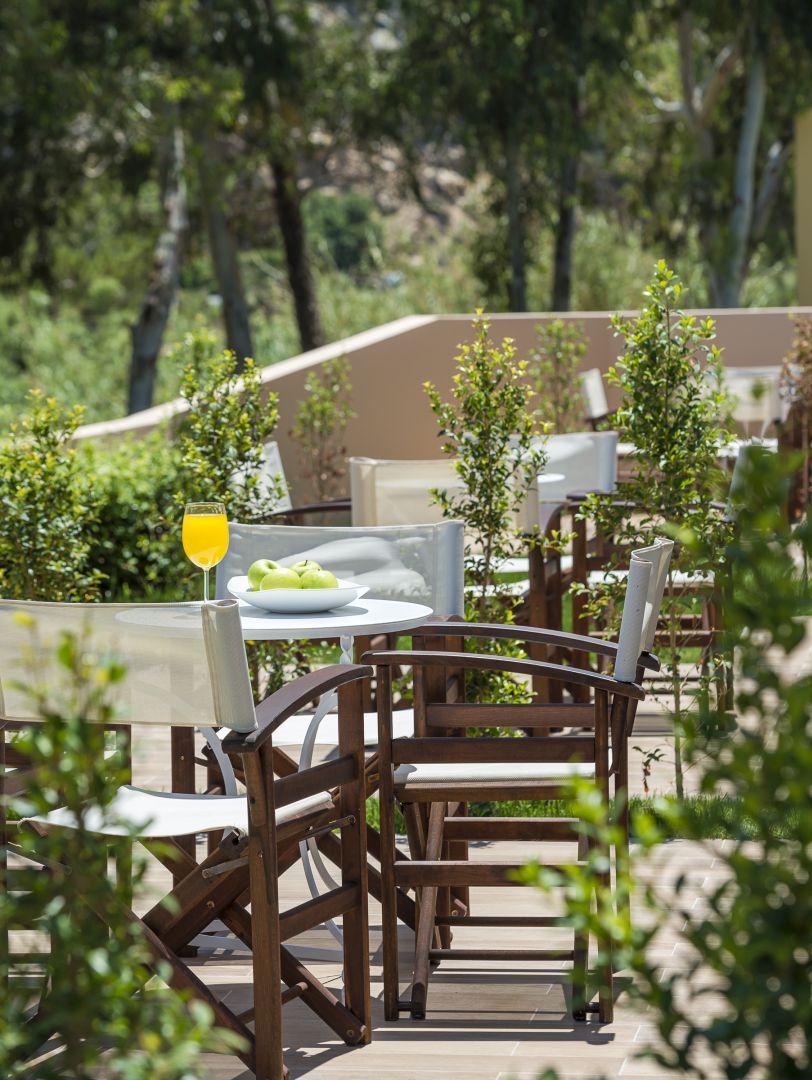 ΟΙΚΟΓΕΝΕΙΑΚΗ ΣΟΥΙΤΑ