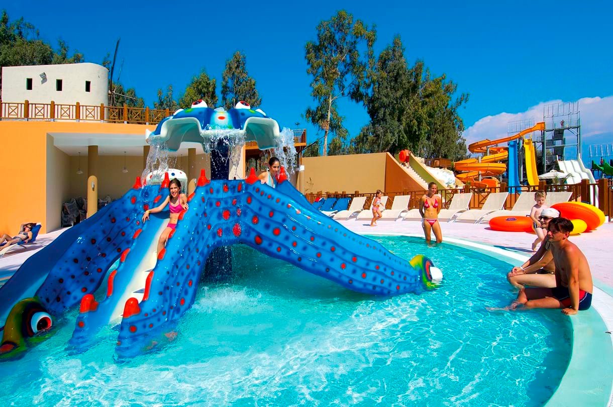 Fodele with Children:: waterpark slides