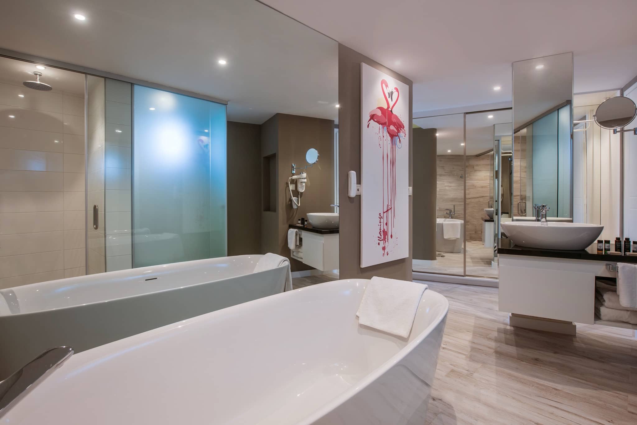 Flamingo Room